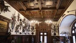 Romania, Peles Castle Instructional Video