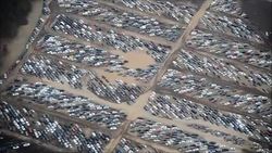 CLEAN : Thousands of storm News Clip