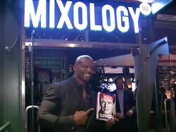Terry Crews at Arnold Schwarzenegger celebrates the launch of his autobiography, TOTAL RECALL with a party at LA's Mixology101 on 10/5/12 in Los Angeles, CA. Stock Footage