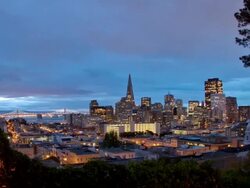 San Francisco Sunrise over Downtown - Zoom out Stock Footage