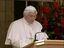 Speeches by Pope Benedict XVI and UK Queen Elizabeth II, popemobile News Clip