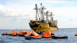 CLEAN : Philippine rescuers resume search hoping News Clip