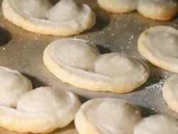Palmiers in the oven Stock Footage