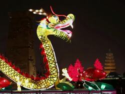 MS Dragon lanterns decorations during chinese spring festival / xi'an, shaanxi, china Stock Footage