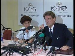 ALBANIA: PRESIDENT BERISHA TO RESIGN IF SOCIALIST GOVERNMENT ELECTED News Clip