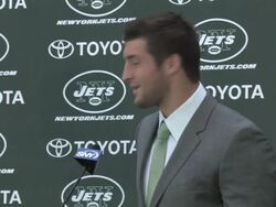 Tim Tebow gives first Jets press conference Stock Footage
