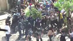 CLEAN : Journalist takes refuge in Honduras human rights commission News Clip