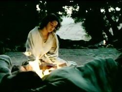 Chirsty Lemire reviews 'The Nativity Story' News Clip