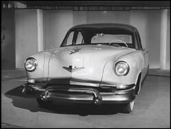 1952 Kaiser Manhattan news film Stock Footage