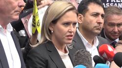 Assange's lawyer and Wikileaks editor condemn his imprisonment News Clip