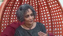 VOICED : La escritora Arundhati Roy: la mala conciencia de India News Clip