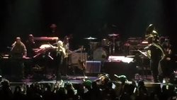 Miley Cyrus performs 'Party in the USA' with The Roots at pre-Grammy showcase Instructional Video