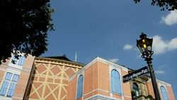 CLEAN : Curtain rises on legendary Bayreuth News Clip