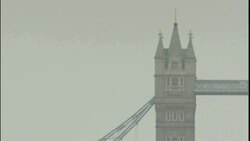 A foggy sky outlines Tower Bridge in London, England. Stock Footage