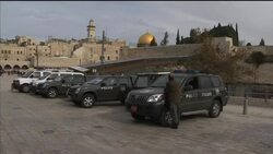 Footbridge to disputed holy site reopened, Hamas reax News Clip