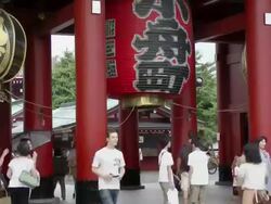 T/L MS, Entrance to Senso-ji temple, Tokyo, Japan Stock Footage