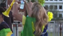 VOICED : Brasilenos protestan frente a Tribunal Supremo News Clip