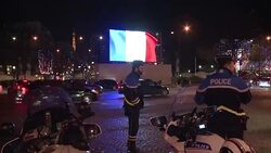 VOICED : Francia moviliza mas de 100.000 policias por fin de ano News Clip