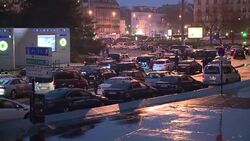 CLEAN : Cabbies block roads for second day as France strikes continue News Clip