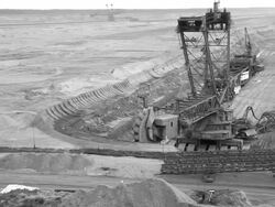 Bucket-wheel excavator Stock Footage