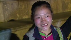 VOICED : El mercado del amor peligra por el turismo News Clip