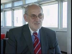 People watch Kampusch intv, magazine publisher,  psychiatrist News Clip