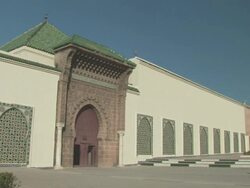 MS View of fez with wall / Fez, FÃƒÂ¨s-Boulemane, Morocco  Stock Footage