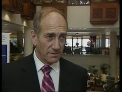 Palestinian and Israeli delegates comment on peace efforts News Clip