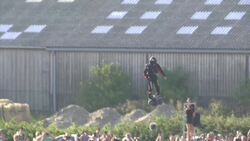 Frenchman attempts to fly across channel Instructional Video