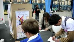 VOICED : Mensajes de paz a La Habana News Clip