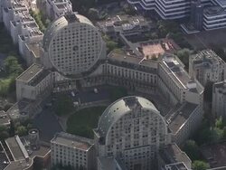 Ar?Ã¥nes De Picasso Stock Footage