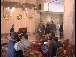 Mubarak meets King Abdullah &amp; Tommy Franks News Clip