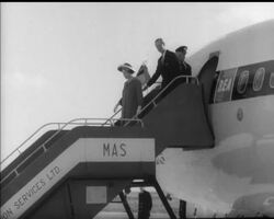 ROYALTY ROUND News Clip