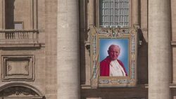 VOICED : Abusos sexuales el fantasma de Juan Pablo II News Clip