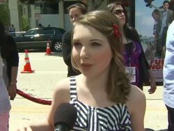 INTERVIEW: Sammi Hanratty on coming out to see the film and support Brooke Shields. (Footage by WireImage Video/GettyImages) Stock Footage