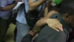 VOICED : NY Cosmos y Pele llegan a Cuba para historico partido News Clip