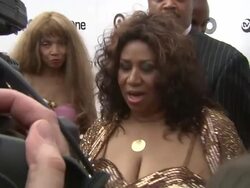Aretha Franklin at the 2010 Apollo Theater Benefit Concert & Awards Ceremony - Arrivals at New York NY. (Footage by WireImage Video/GettyImages) Stock Footage
