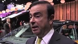 CLEAN : FILE: Renault shareholders take aim at CEO Ghosn's salary News Clip