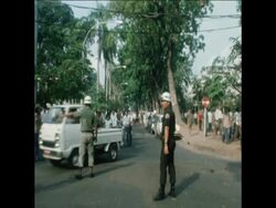 UPITN 19 2 75 AFTERMATH OF ROCKET ATTACK ON PHNOM PENH, CAMBODIA News Clip