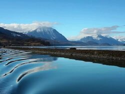 Peaceful lake Thun and Alps Stock Footage