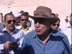 Scientists put body of Tutankhamun on display outside sarcophagus News Clip