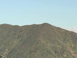 WS AERIAL ZI ZO PAN View of clouds on Mount Katahdin / Maine, United States Stock Footage
