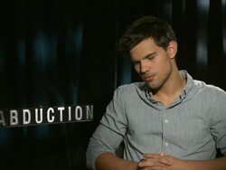 INTERVIEW: Taylor Lautner on the parkour and stunts in the film. (Footage by WireImage Video/Getty Images Entertainment Video) Stock Footage
