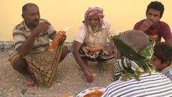 CLEAN : Yemeni fisherman land at Djiboutian refugee camp News Clip