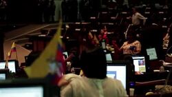CLEAN : Protests as Ecuador lifts presidential term limits News Clip