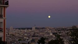 Super moon Paris Stock Footage