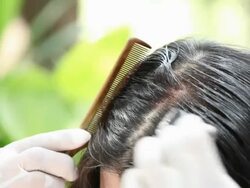 dyeing hairs Stock Footage