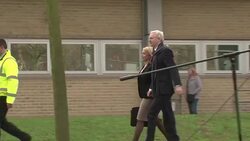 VOICED: Assange se expone a un arresto News Clip