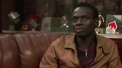 VOICED : Portugal tierra prometida para jovenes futbolistas africanos News Clip