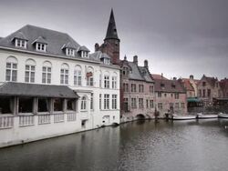 MS Shot of canal in Bruges Stock Footage